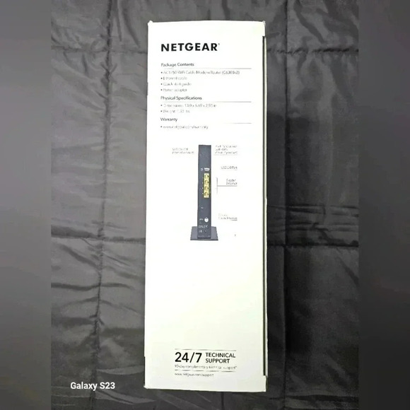 NETGEAR Model C6300‎ cable modem router - Picture 2 of 5